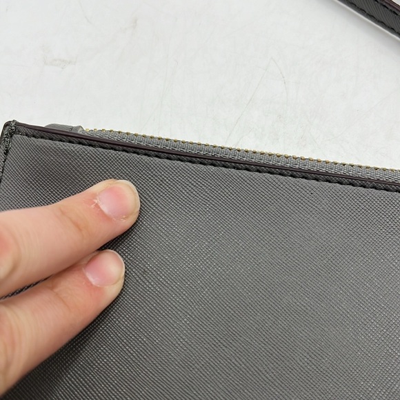 Kate Spade Wristlet Clutch Wallet Flat Thin Slim Gray Money Card Phone Holder - Picture 13 of 15